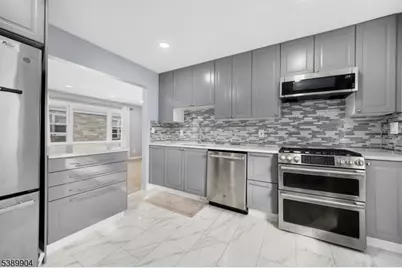 807 Canton St, Elizabeth, NJ 07202 - Photo 7