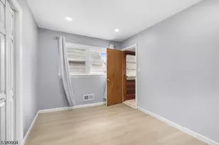 807 Canton St, Elizabeth, NJ 07202 - Photo 13