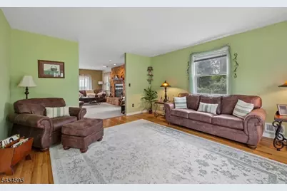 17 Rosenbrook Dr, Lincoln Park, NJ 07035 - Photo 5