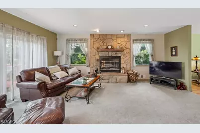 17 Rosenbrook Dr, Lincoln Park, NJ 07035 - Photo 7