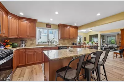 17 Rosenbrook Dr, Lincoln Park, NJ 07035 - Photo 13