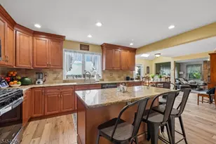 17 Rosenbrook Dr, Lincoln Park, NJ 07035 - Photo 13