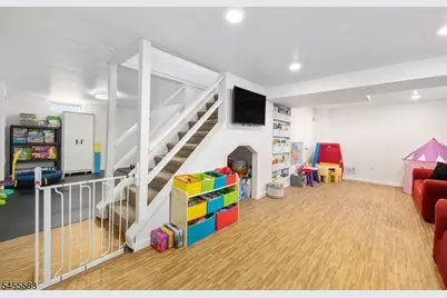 90 Linden St, Bridgewater, NJ 08807 - Photo 17