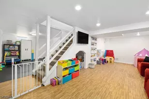 90 Linden St, Bridgewater, NJ 08807 - Photo 17