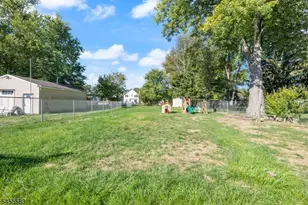 90 Linden St, Bridgewater, NJ 08807 - Photo 21