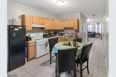 135 N 4th St, Paterson, NJ 07522 - Photo 5