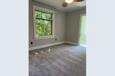 33B Drakestown Rd, Washington Township, NJ 07853 - Photo 25