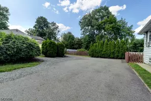 22 Jacksonville Rd, Pequannock Township, NJ 07444 - Photo 25