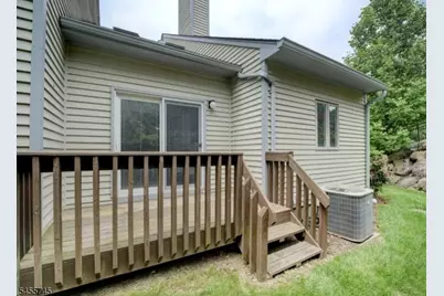 34 Fowler Dr, West Orange Township, NJ 07052 - Photo 11