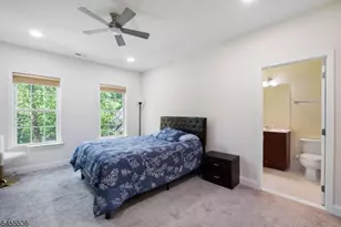 4 Sovereign Dr, Mount Olive, NJ 07836 - Photo 19