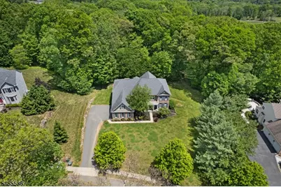 4 Sovereign Dr, Mount Olive, NJ 07836 - Photo 29