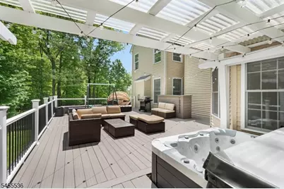4 Sovereign Dr, Mount Olive, NJ 07836 - Photo 27