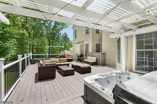 4 Sovereign Dr, Mount Olive, NJ 07836 - Photo 27