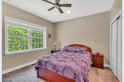 4 Sovereign Dr, Mount Olive, NJ 07836 - Photo 15