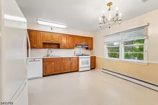 41-57 Rys Terrace, Fair Lawn, NJ 07410 - Photo 9