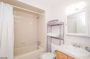1 Port Royal Dr Unit, Vernon, NJ 07462 - Photo 11