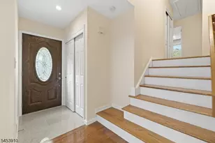 9 Trombley Dr, Livingston, NJ 07039 - Photo 3