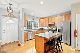 29 Riga Ct, Scotch Plains Township, NJ 07076 - Photo 7