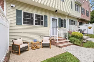 29 Riga Ct, Scotch Plains Township, NJ 07076 - Photo 3