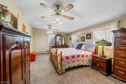 39 Cornhollow Rd, Roxbury Township, NJ 07876 - Photo 15