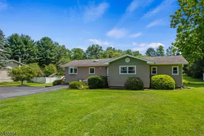 39 Cornhollow Rd, Roxbury Township, NJ 07876 - Photo 1