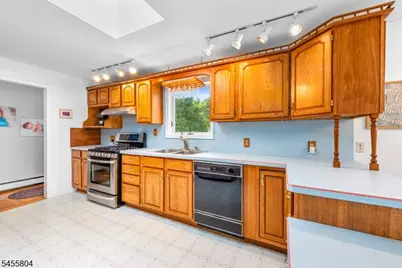 39 Cornhollow Rd, Roxbury Township, NJ 07876 - Photo 5