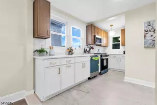 209 S Michigan Ave, Kenilworth, NJ 07033 - Photo 11