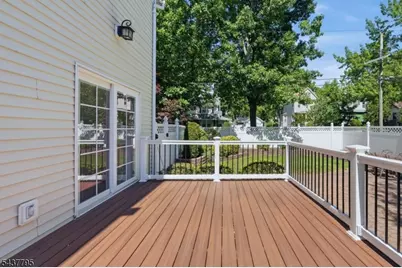 81 Hudson Ave, Ridgefield, NJ 07660 - Photo 33