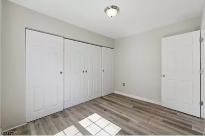 81 Hudson Ave, Ridgefield, NJ 07660 - Photo 21