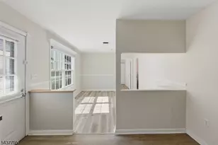 81 Hudson Ave, Ridgefield, NJ 07660 - Photo 19