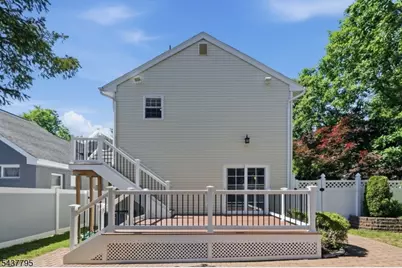81 Hudson Ave, Ridgefield, NJ 07660 - Photo 31