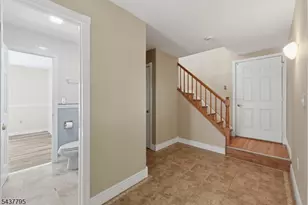 81 Hudson Ave, Ridgefield, NJ 07660 - Photo 27