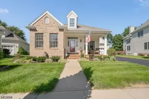 22 Merlin Dr, Washington Township, NJ 07882 - Photo 1