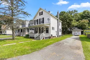 36 Bank St, Sussex, NJ 07461 - Photo 3