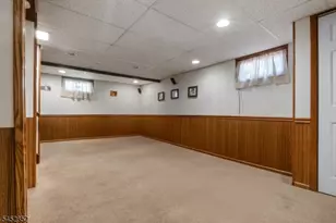 74 Farmingdale Rd, Wayne, NJ 07470 - Photo 23