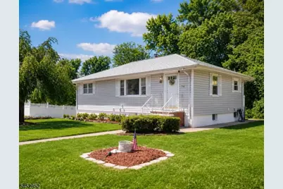 74 Farmingdale Rd, Wayne, NJ 07470 - Photo 3