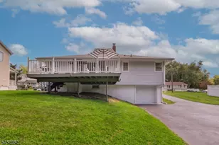 74 Farmingdale Rd, Wayne, NJ 07470 - Photo 5
