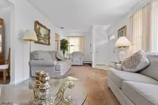 74 Farmingdale Rd, Wayne, NJ 07470 - Photo 9