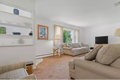 74 Farmingdale Rd, Wayne, NJ 07470 - Photo 15