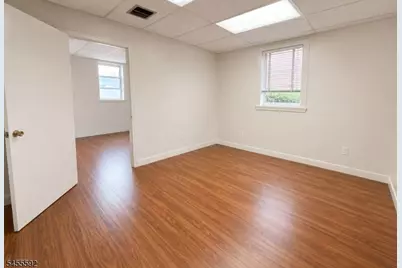 385-389 Main St, Metuchen, NJ 08840 - Photo 7