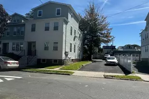 368 Myrtle Ave, Irvington, NJ 07111 - Photo 3