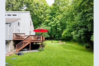 14 Tompkins Ct, Vernon, NJ 07461 - Photo 33