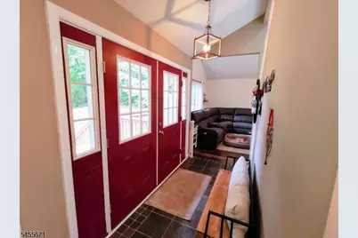 14 Tompkins Ct, Vernon, NJ 07461 - Photo 9