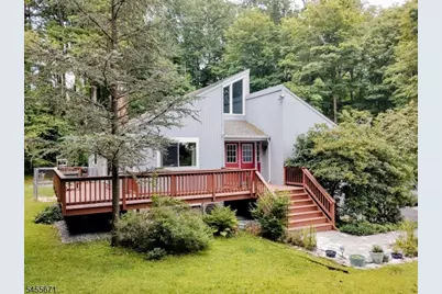 14 Tompkins Ct, Vernon, NJ 07461 - Photo 1
