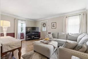 24 Sunset Dr, Clark Township, NJ 07066 - Photo 3