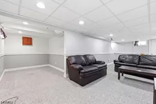 24 Sunset Dr, Clark Township, NJ 07066 - Photo 17