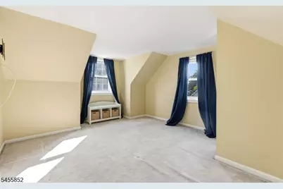 24 Sunset Dr, Clark Township, NJ 07066 - Photo 11