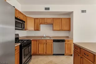 1677 Springfield Ave Unit, Maplewood, NJ 07040 - Photo 5