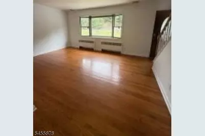 533 Ramapo Valley Rd, Oakland, NJ 07436 - Photo 3