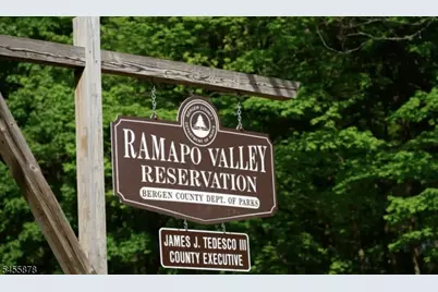 533 Ramapo Valley Rd, Oakland, NJ 07436 - Photo 47